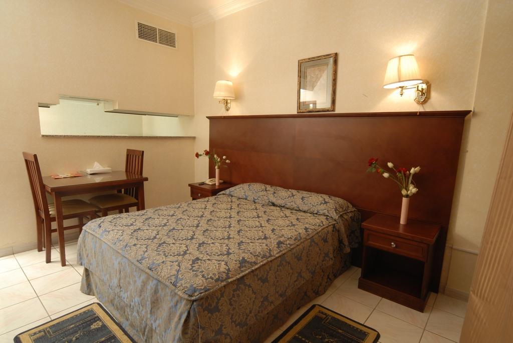 Richmond Hotel Apartments Dubai Room photo